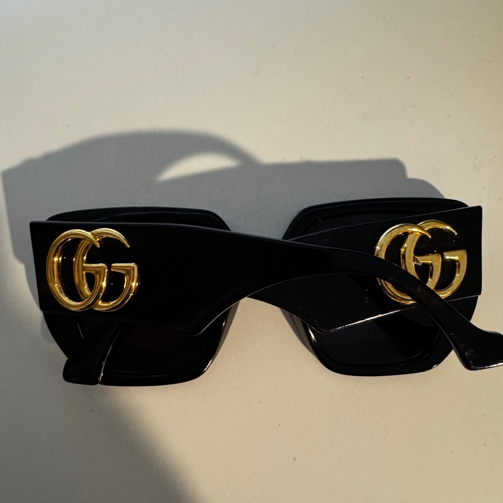 Gucci Black Square Sunglasses